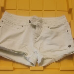 Life in Progress Cream Jean Shorts